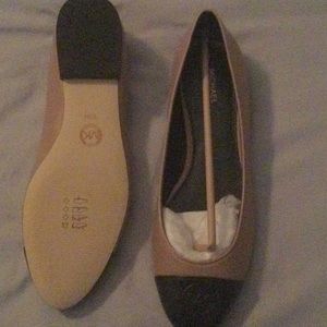 Michael Korean Flats